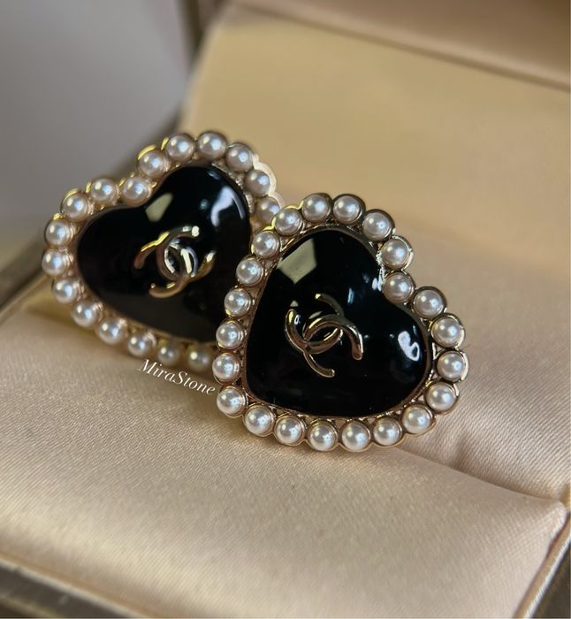 Сережки серця у стилі Chanel