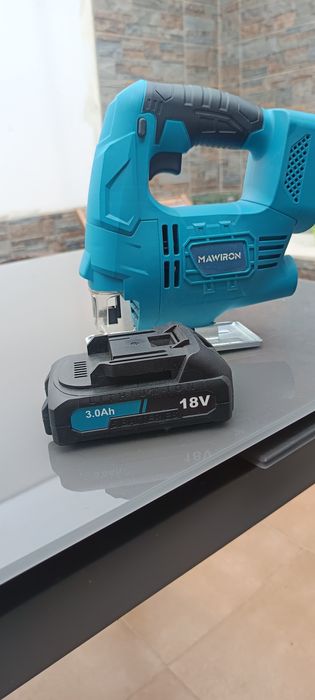 Serra Tico -tico bateria