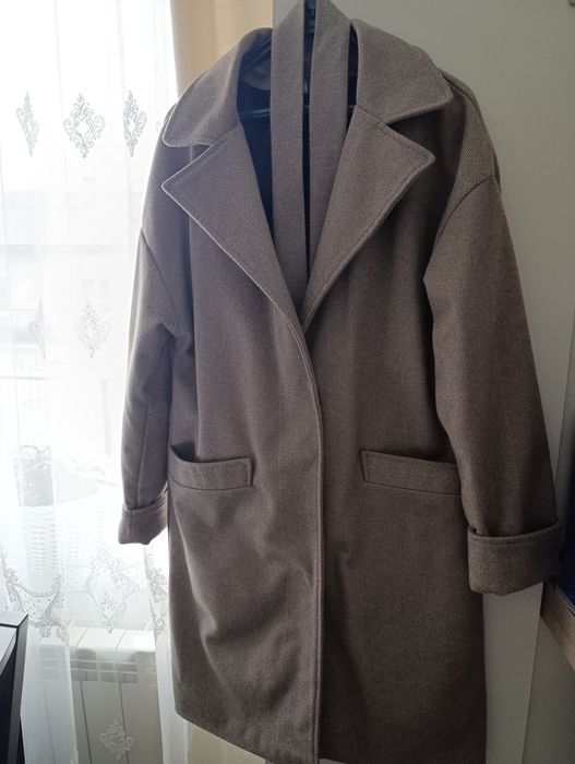 Продам пальто демісезонне