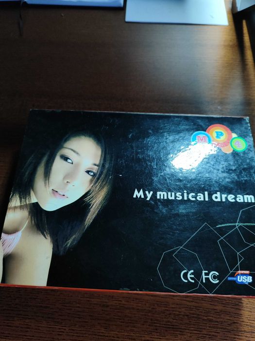 Odtwarzacz MP4 512 MB