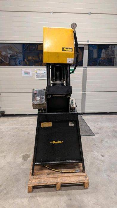 Zakuwarka do weży hydrauliczna Parker od ¼” do 2”