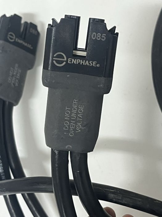 4x Microinversores Enphase IQ7A+ | Cablagem | Bom estado | Oportunidade