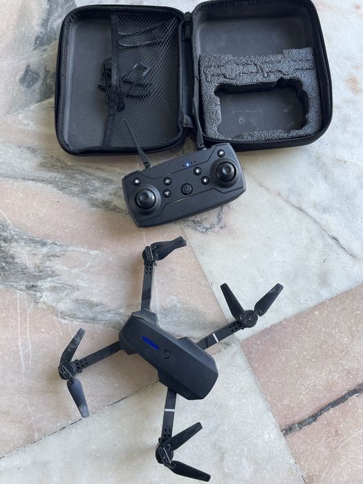 Vendo drone pro com mala e comando