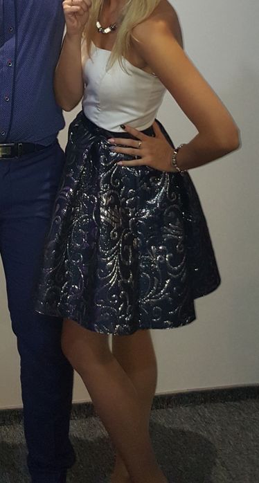 Sukienka na wesele, biała, srebrne tłoczenia