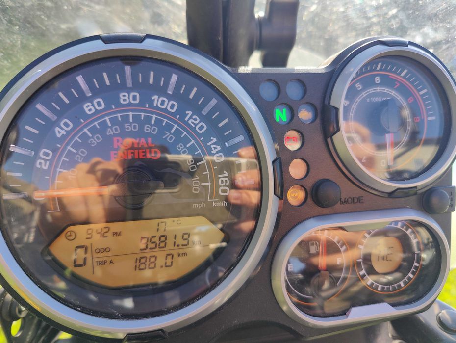 Royal Enfield Himalayan 411 de 2020 com 9581 Km