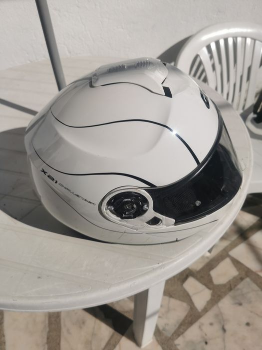 Capacete givi x21