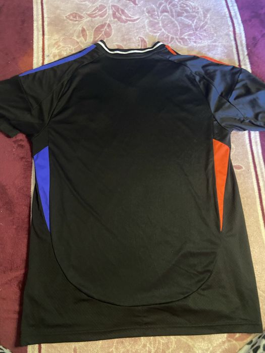 T shirt do Olympique Lyonnais