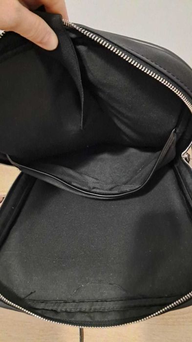 Mochila Parfois e duas pequenas bolsas, uma Parfois e outra Primark.