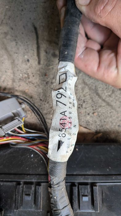 Проводка на Міцубісі Galant 9