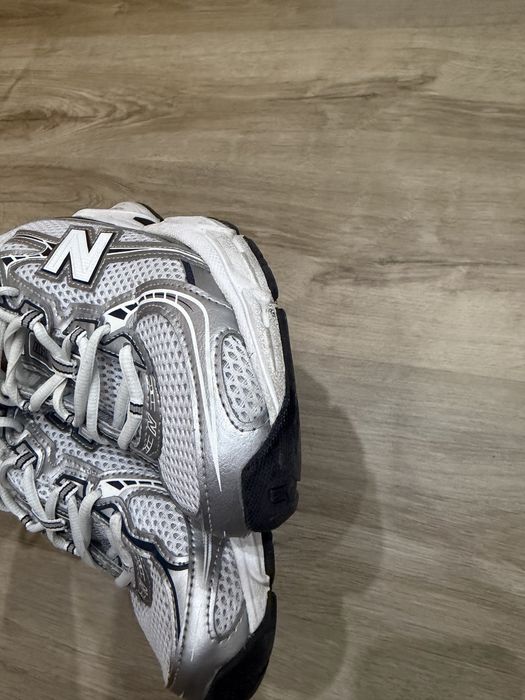 Tenis new balance 730