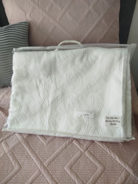 Colcha Emily Solteiro