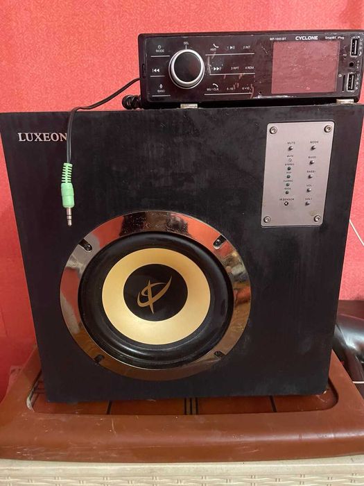 Продам колонки, магнитофон, іншу техніку недорого