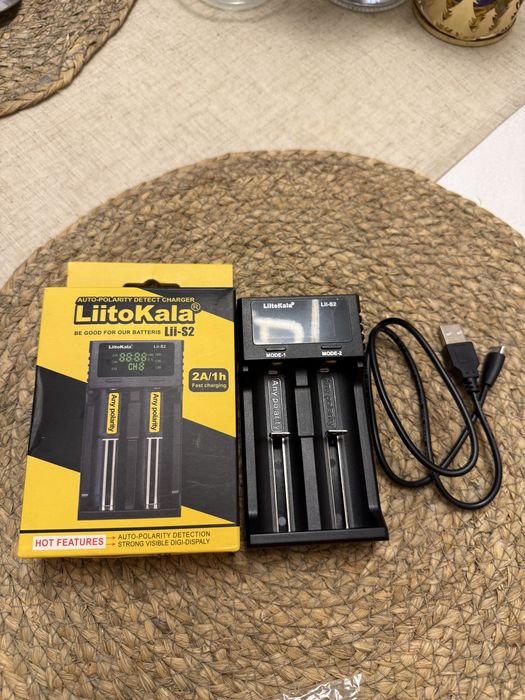 Зарядний пристрій LiitoKala Lii-S2