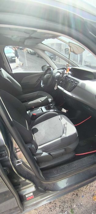 Vendo Citroen C4 grande Picasso foto 5