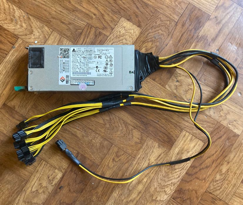 Блок живлення Delta DPS-1200FB 12V • 1200W • 100A • PCI-E
