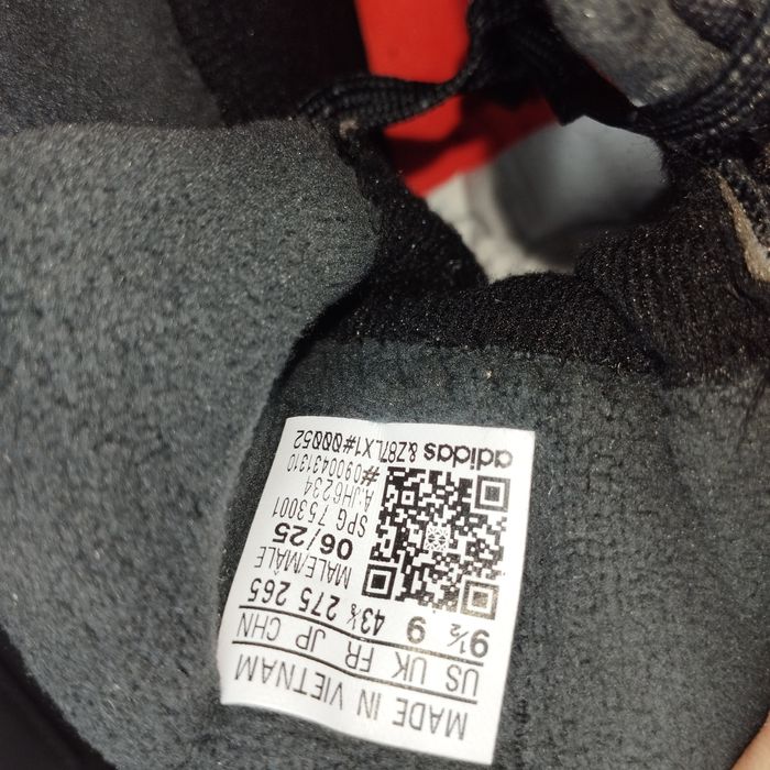 Туристичні черевики Terrex Anylander CLIMAWARM+ JH6234