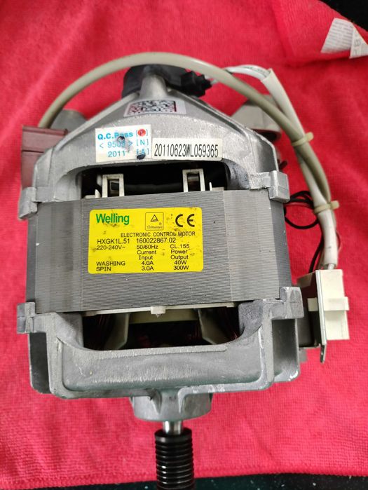 Silnik pralki Indesit