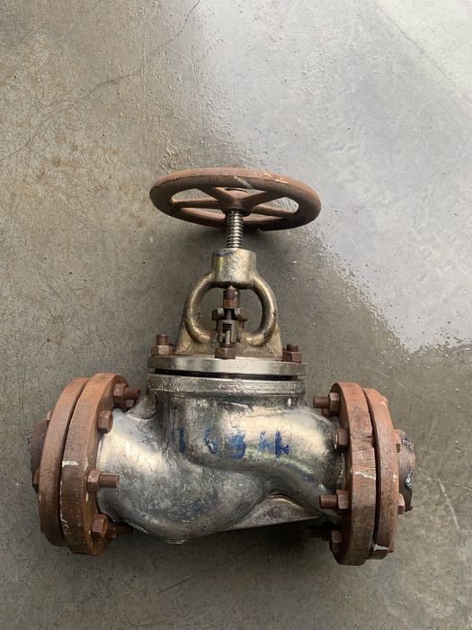 Вентель запорний фланцевий з нержавіючої сталі ДУ 150