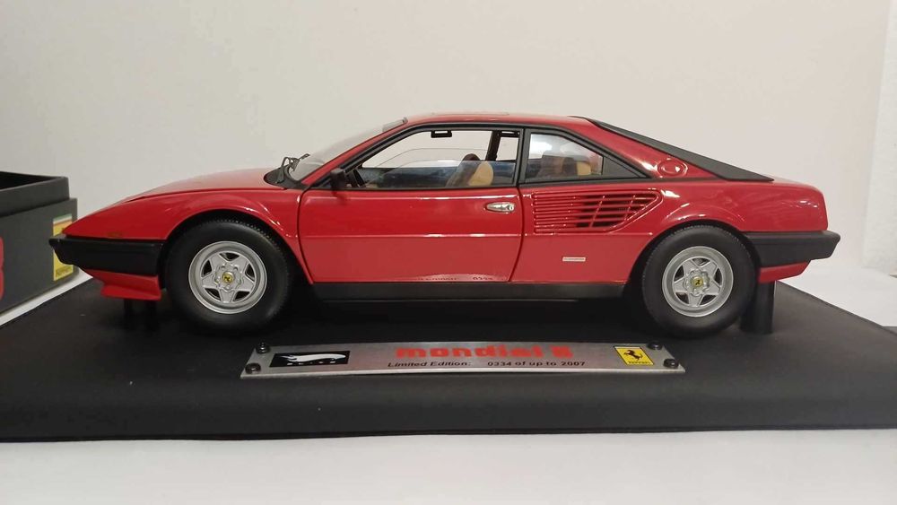 1/18 Ferrari Mondial 8 vm - Hot Wheels Super Elite
