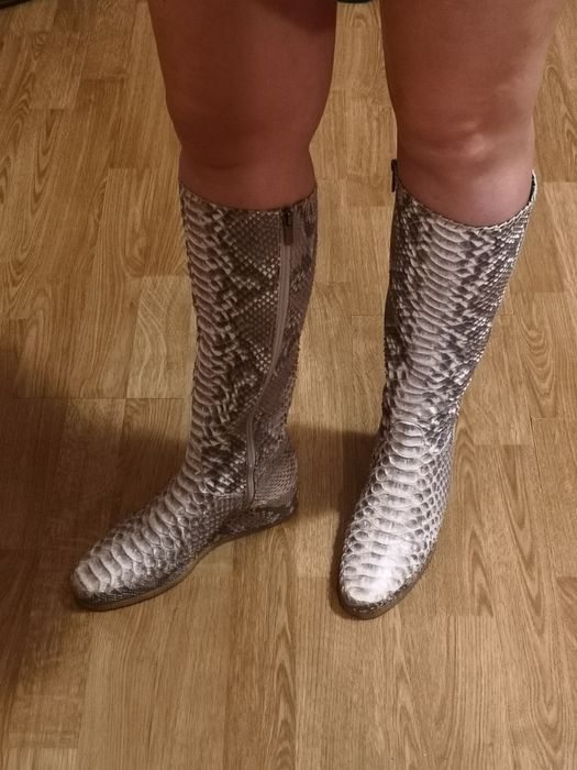 Распродажа - 78%. Последние 2 пары. Крутые сапоги из кожи питона. Итал