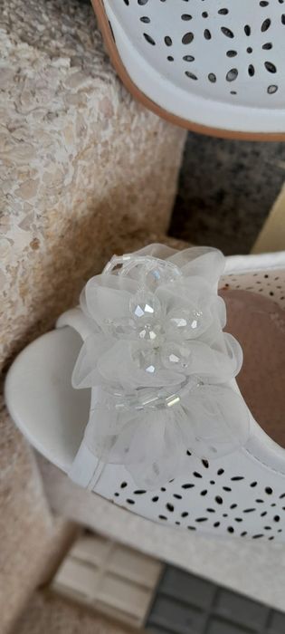 Sapato branco  clássico