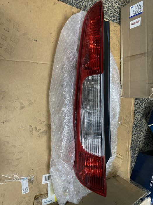 Farolim tras esquerda ford c max novo original