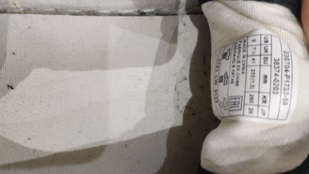 Buty LEVIS rozmiar 41