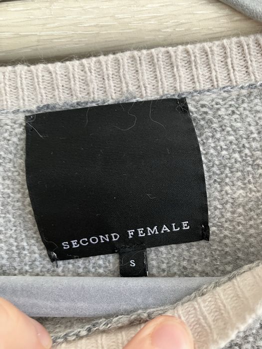 sweter sweterek szary wełniany selected feeme second femme