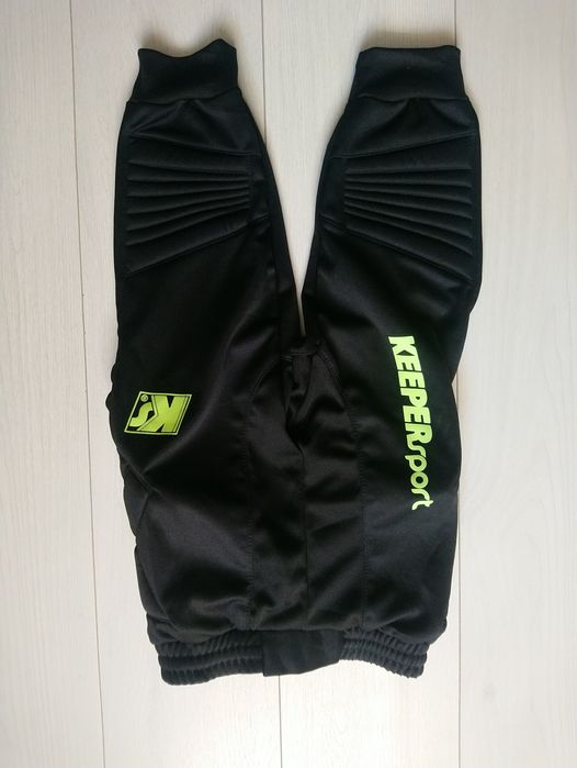 Для школярів 12-14 років спортивні захисні штани Keeper sport