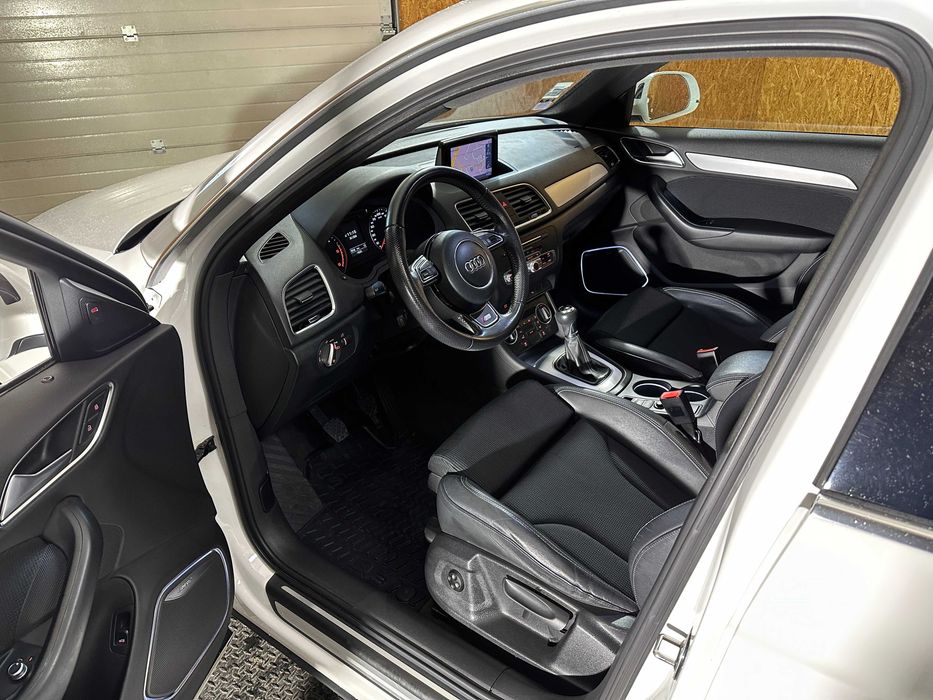 Audi Q3 2.0TDi S-Line Nacional Full Extras