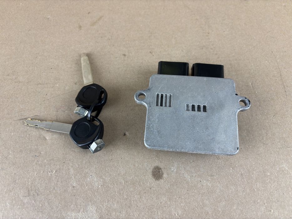 Skuter IMF 50 INDUSTRIE Zestaw do Odpalania Stacyjka Moduł Komputer