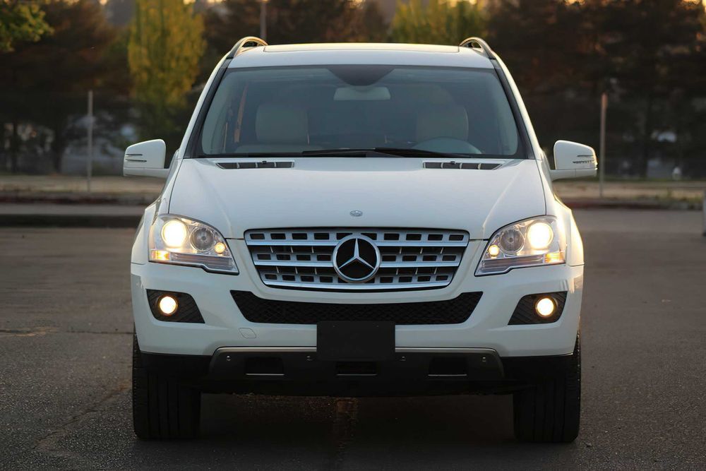 Mercedes-Benz M-Class ML 350 4MATIC      2011