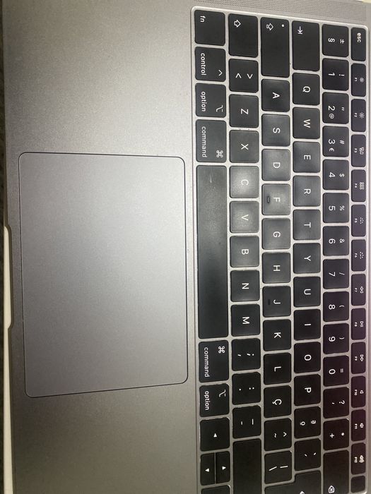 MacBook  AIR 13’