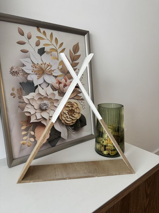 [ €5,00 ] Prateleira • Madeira & Branco