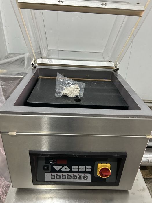 Вакууматор, вакуумний пакувальник DMS (Німеччина)