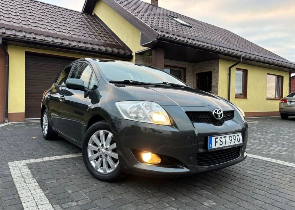 Toyota Auris