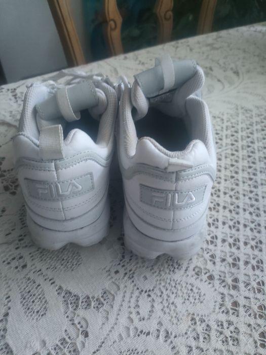 Sprzedam buty FILA jak nowe