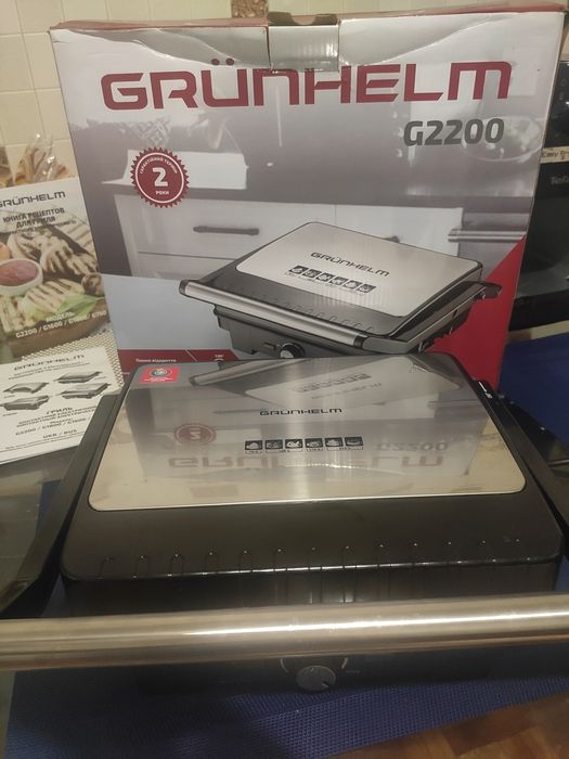 Електрогриль Grunhelm G2200