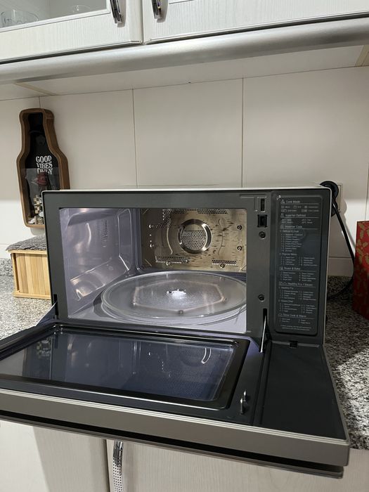 Forno micro-ondas 4 em 1 da LG