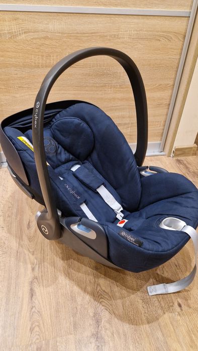 Fotelik Cybex Cloud Z I-size + baza obrotowa do fotelika