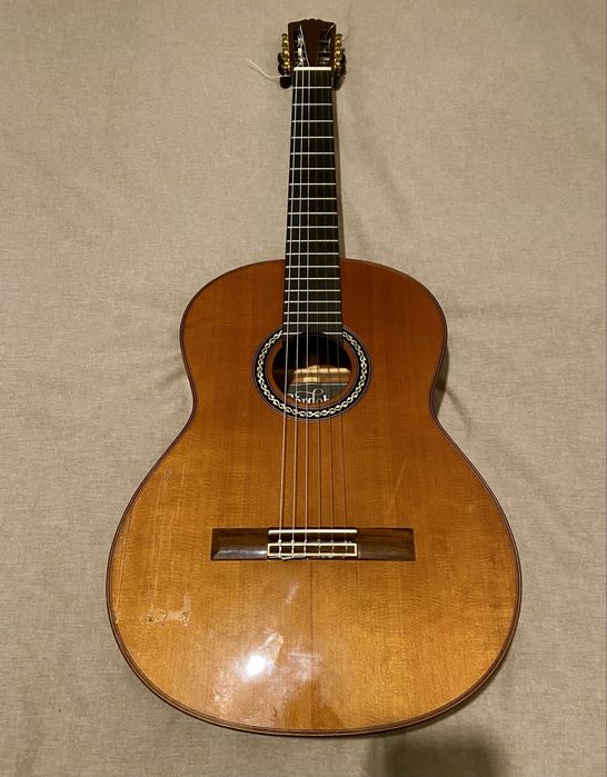 Cort Yourktown 2006 e Cordoba c9 cd/mh