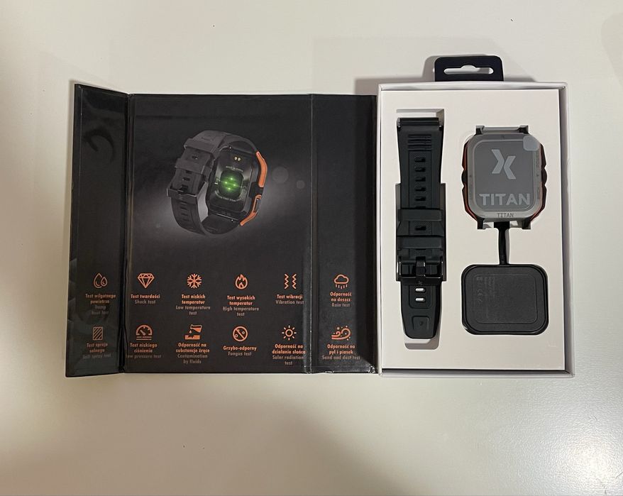 Smartwatch - Titan Pro