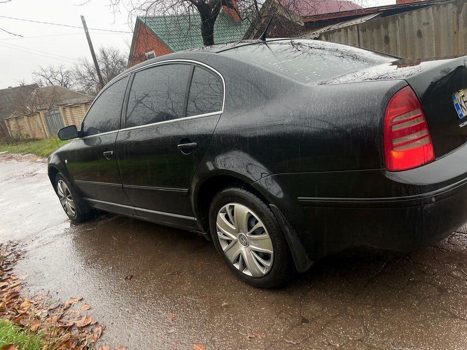 Skoda Superb 2.8 V6