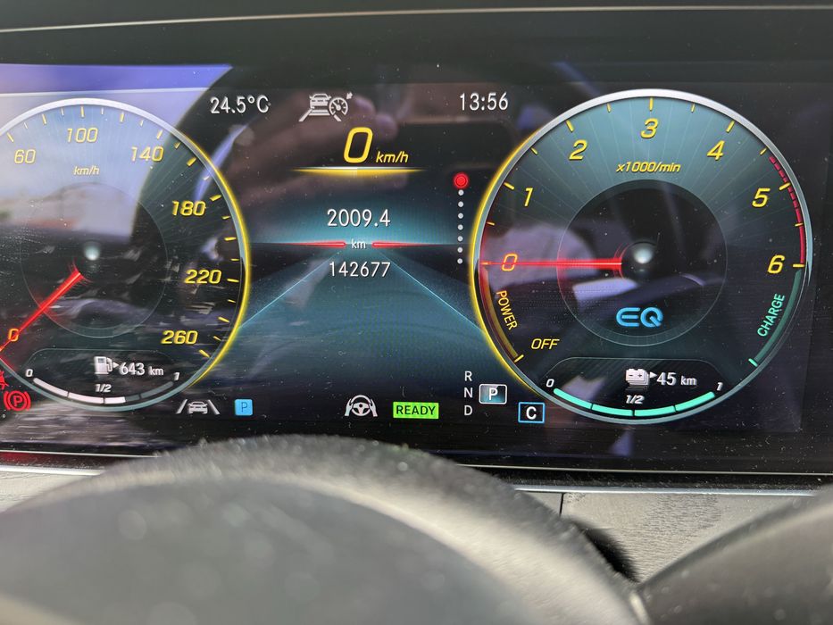 Mercedes E300de 4 matic avantgarde