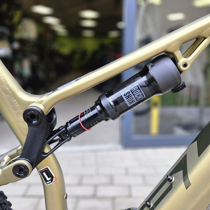 MTB elektryczny Superior EXF8089 Koło 29 XL Shimano wyprzedaż