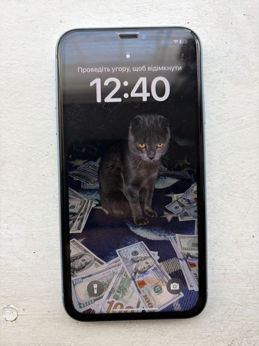 Продам Iphone XR 128 gb 77 % в гарному стані