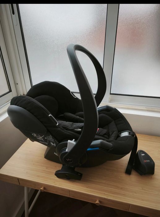 Babyzen by BeSafe Egg Car Seat