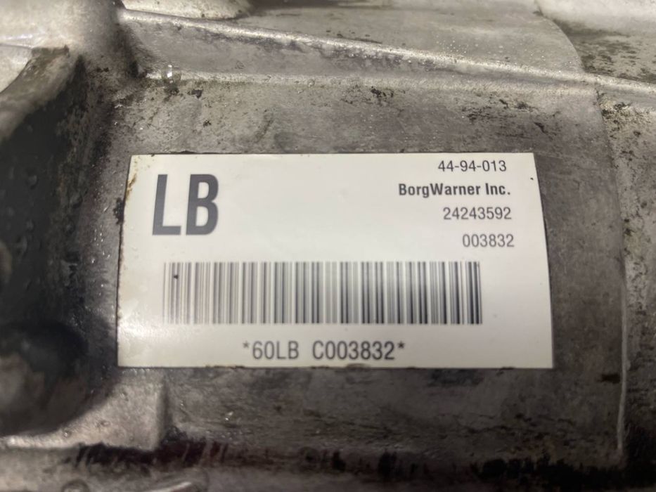 Роздатка  роздаточна коробка Hummer H3 2005- 60LB C003832