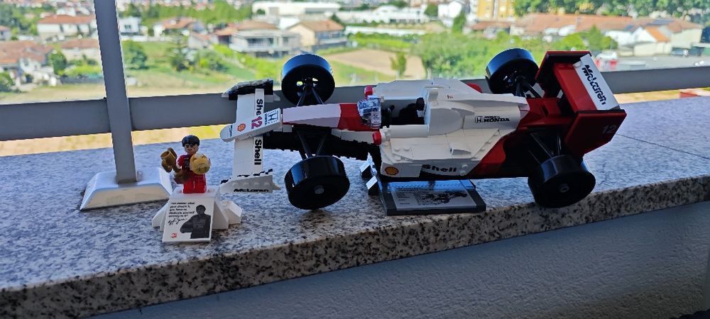 McLaren Senna genérico Lego