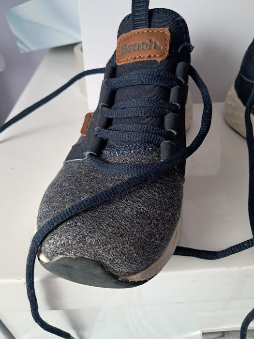 Buty Snikersy Bench roz.32